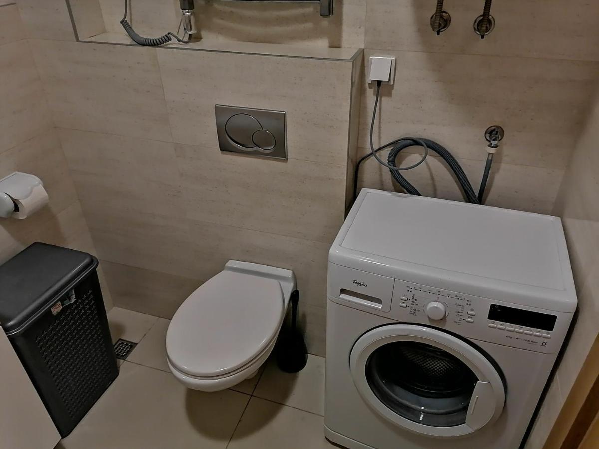 Apartman Sara Pržno Exterior foto